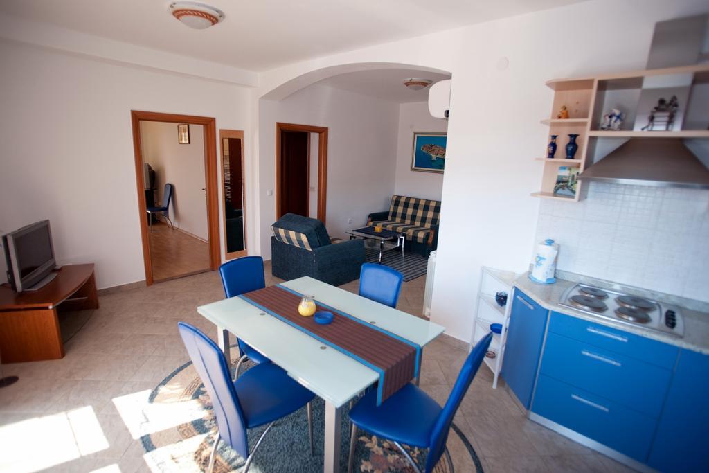 Apartments Marinić Primošten Pokój zdjęcie