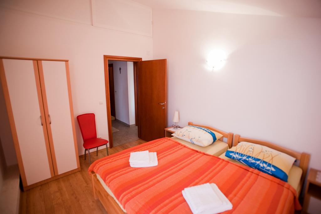 Apartments Marinić Primošten Pokój zdjęcie